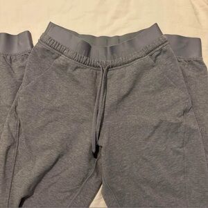 Lululemon Athletica Gray Sweatpants Relaxed Fit